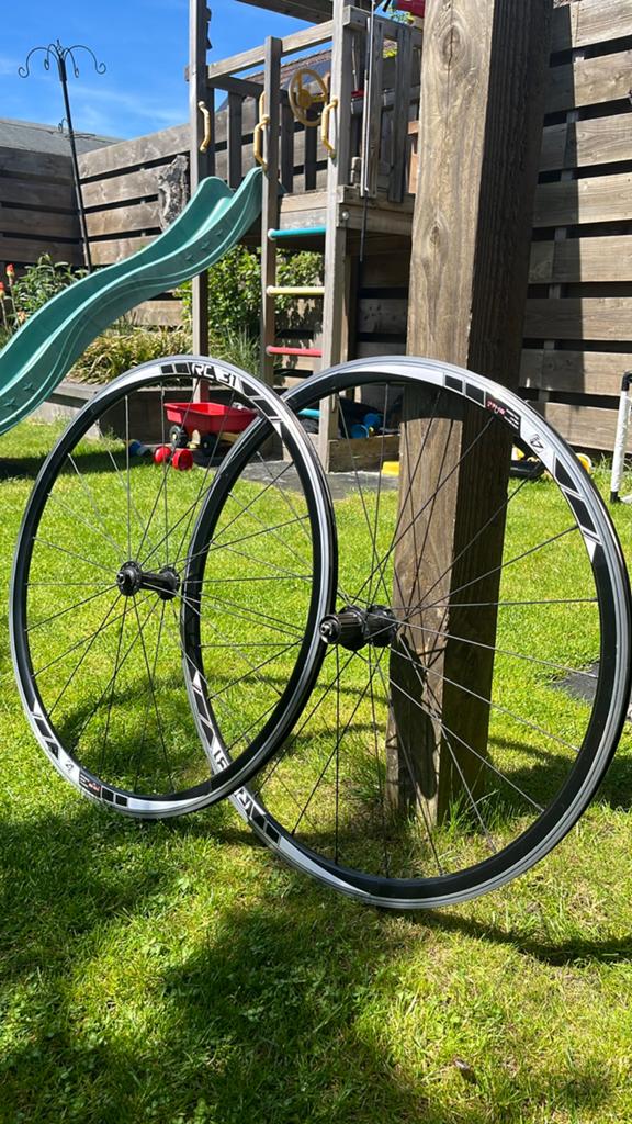 Forza RC31 Wielset - Aluminium Racefiets Wielen, Fietsen en Brommers, Fietsonderdelen, Gebruikt, Aluminium, Racefiets, Ophalen