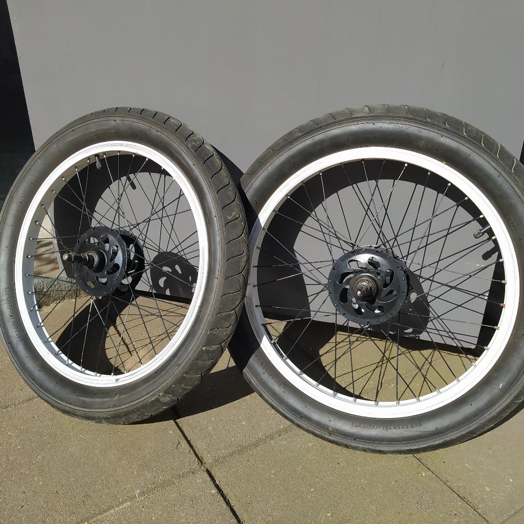 fietskar wielen 20x3.0, Onbekend, Ophalen of Verzenden, Zo goed als nieuw, Kinderkar