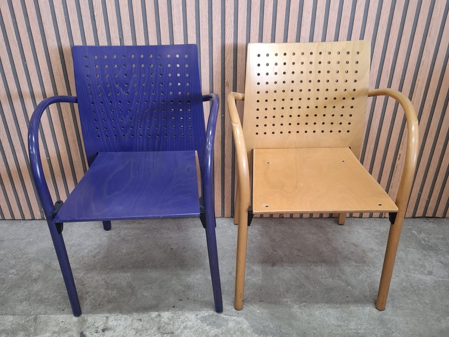 590 stuks Thonet stoelen vergaderstoelen design kantoor, Blauw, Ophalen of Verzenden, Zo goed als nieuw, Vijf, Zes of meer stoelen