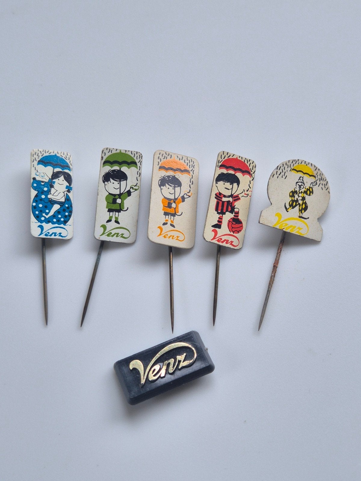 Vintage Venz hagelslag speldjes, Ophalen of Verzenden, Gebruikt, Overige onderwerpen, Speldje of Pin