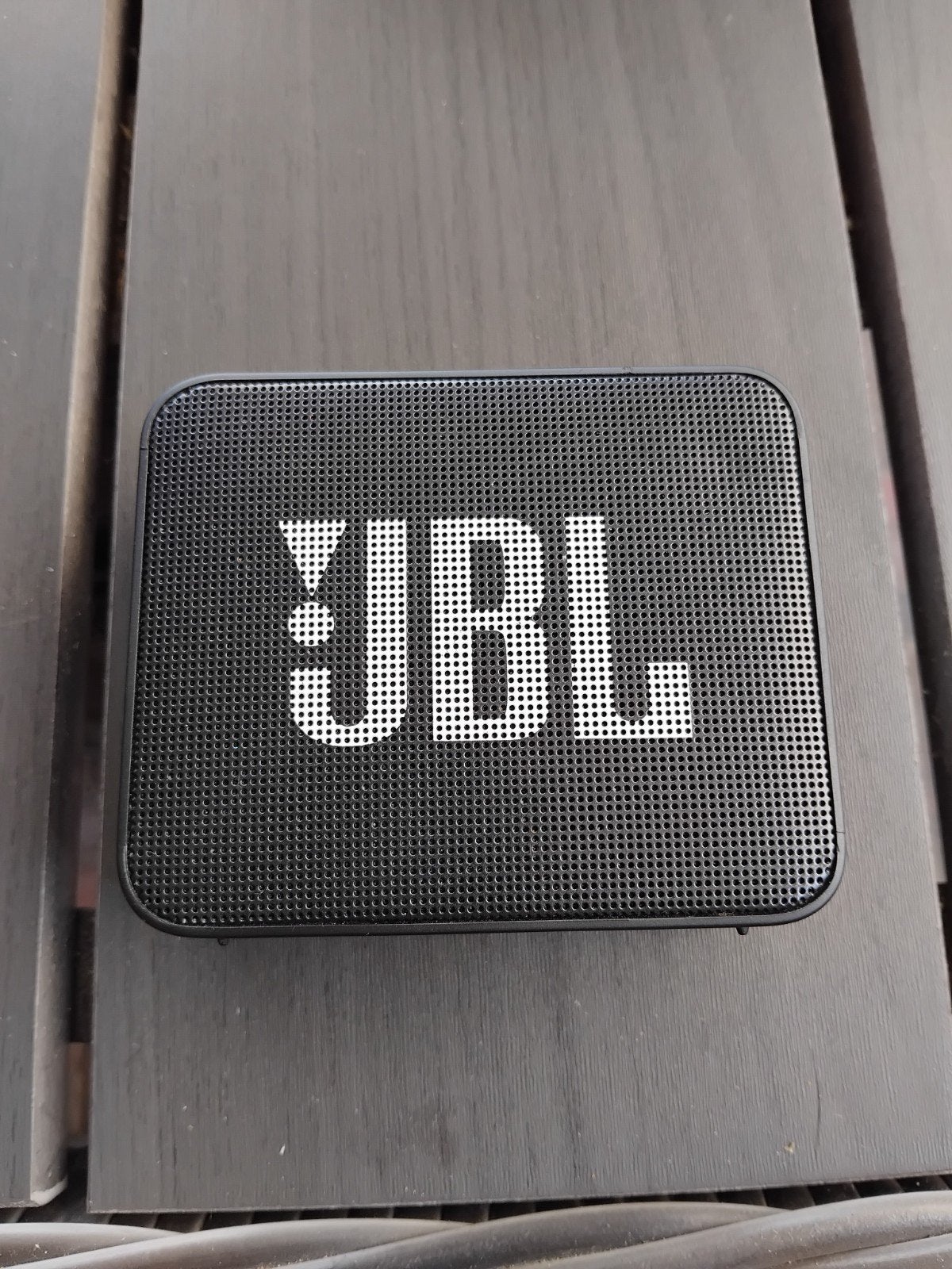 jbl go 2 met lader, Ophalen of Verzenden, Gebruikt