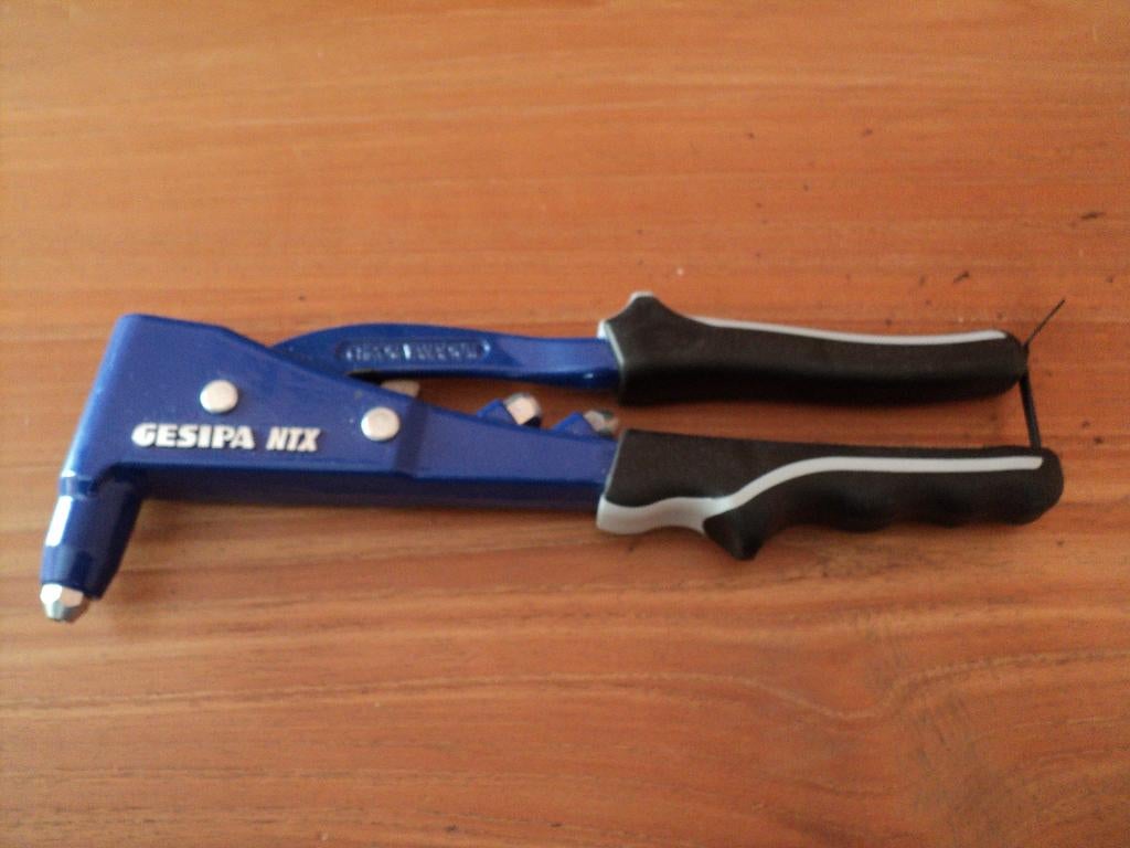 Blindklingtang Gesipa  NTX, Doe-het-zelf en Verbouw, Gereedschap | Handgereedschap, Ophalen of Verzenden, Nieuw