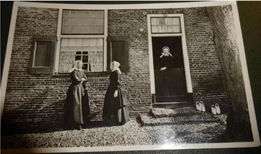 Twente - Typisch - Burenpraat bij huis, Verzenden, 1940 tot 1960, Gelopen, Overijssel