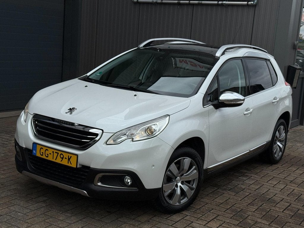 Peugeot 2008 1.2 PureTech Allure | Automaat | Panoramadak |, Auto's, Peugeot, 1199 cc, 82 pk, Origineel Nederlands, Bedrijf