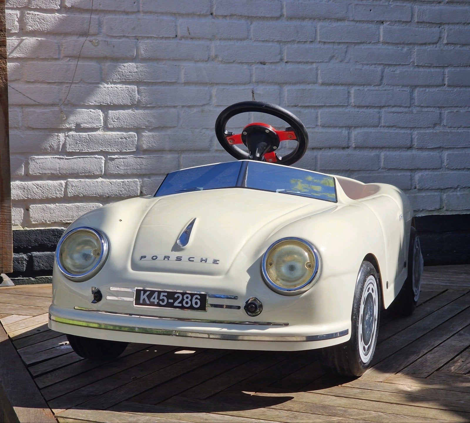 Porsche 356 speedster. Electrische auto kinderauto accu trap