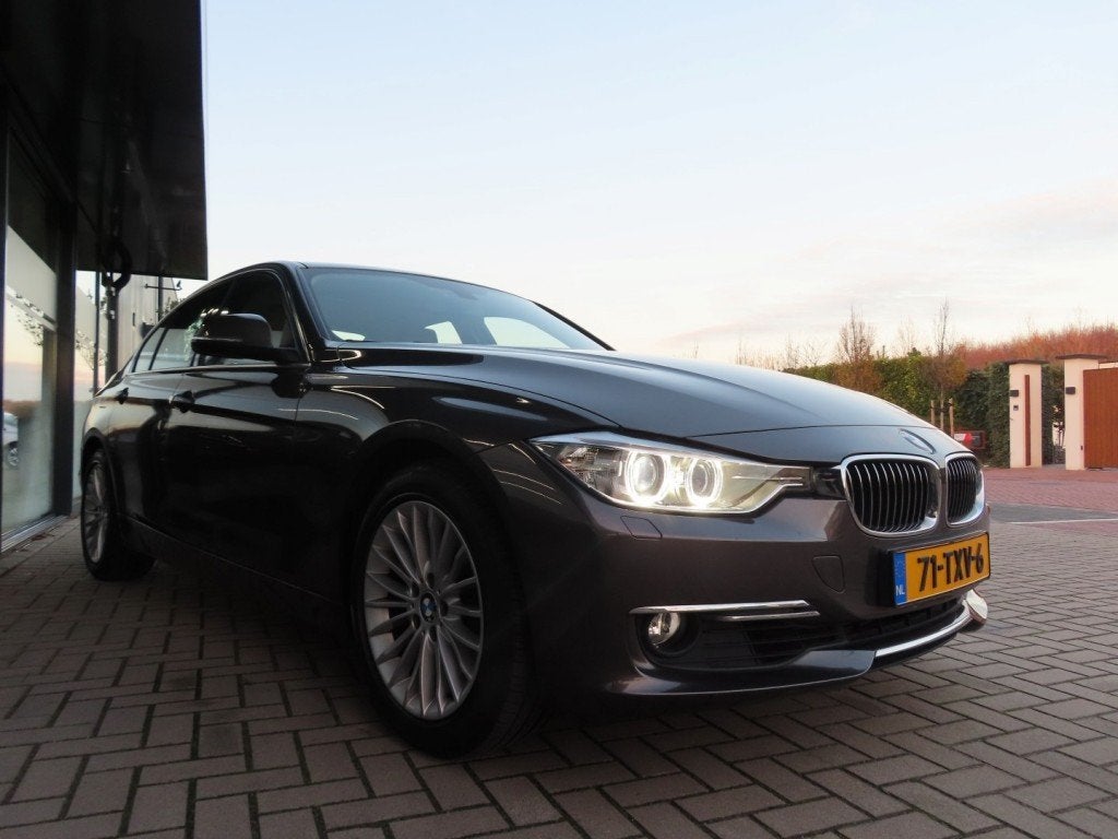 Bmw 3-SERIE 320I High Executive Ecc Navi Leder 17 Inch 2012, Auto's, BMW, Automaat, Euro 5, Achterwielaandrijving, Gebruikt
