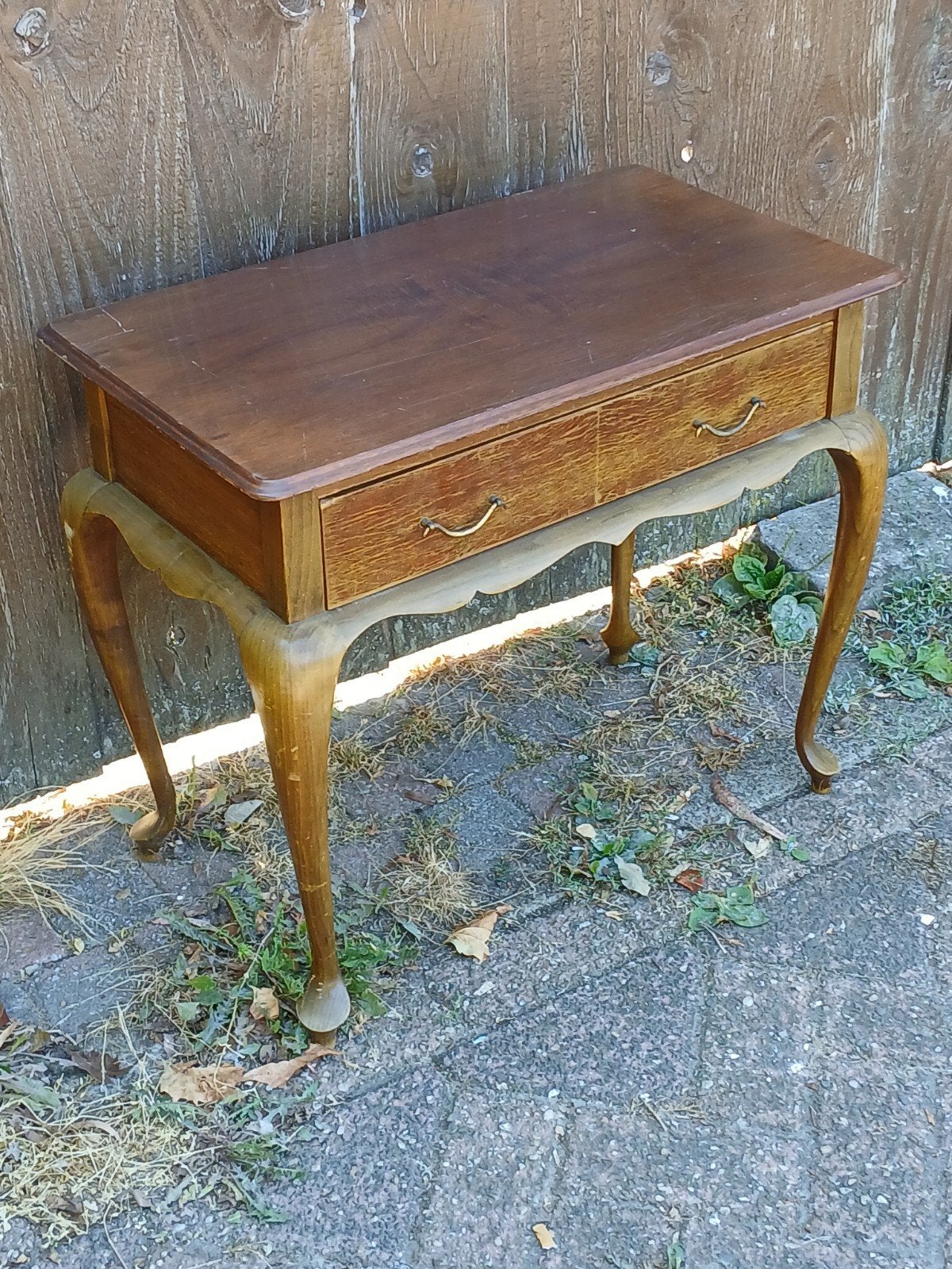 Antieke houten bijzettafel met lade, Ophalen of Verzenden
