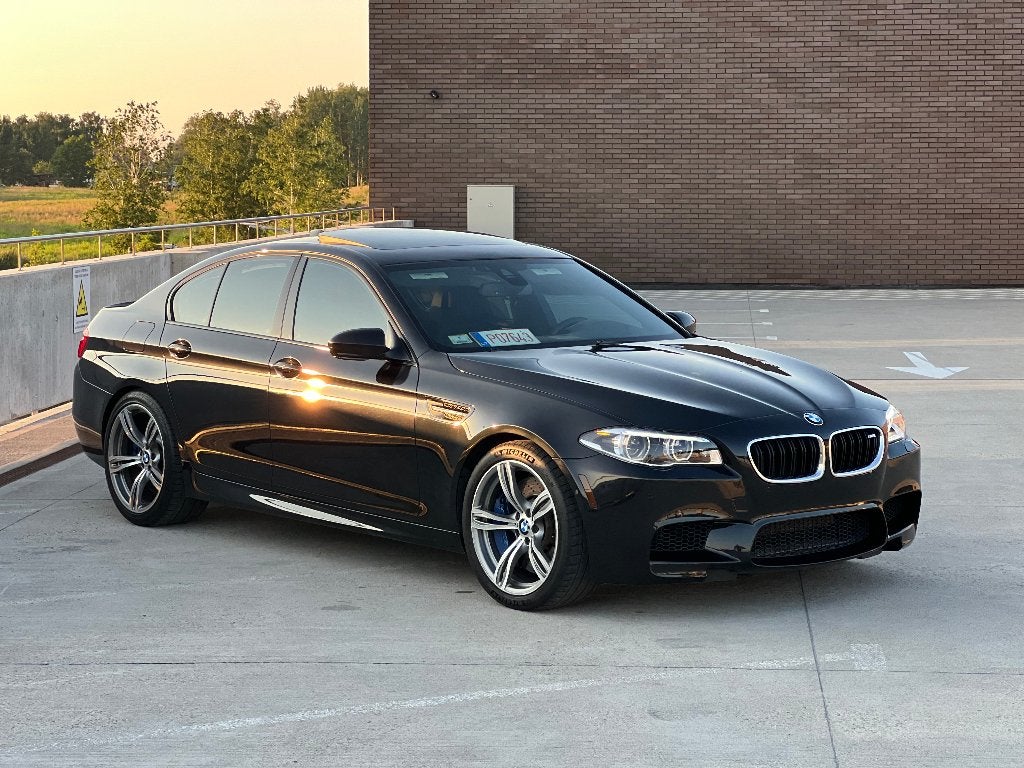 BMW M5 F10 | 4.4 V8 | 560 PK | M-DCT | 123.000 km | 2013, Automaat, Euro 5, Achterwielaandrijving, Zwart