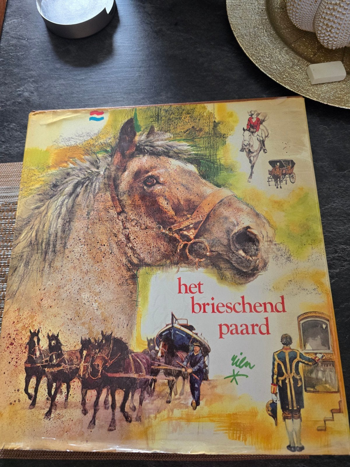 Het Brieschend Paard - Vintage Kinderboek, Boeken, Kinderboeken | Jeugd | onder 10 jaar, Ophalen of Verzenden, Gelezen, Onbekend