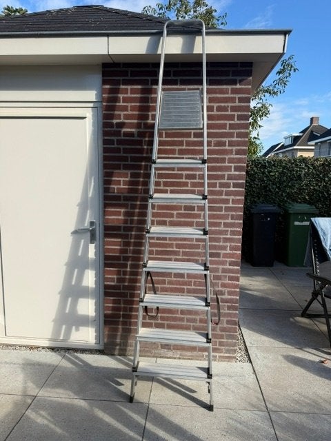 Foto 4 van 7-treeds aluminium ladder