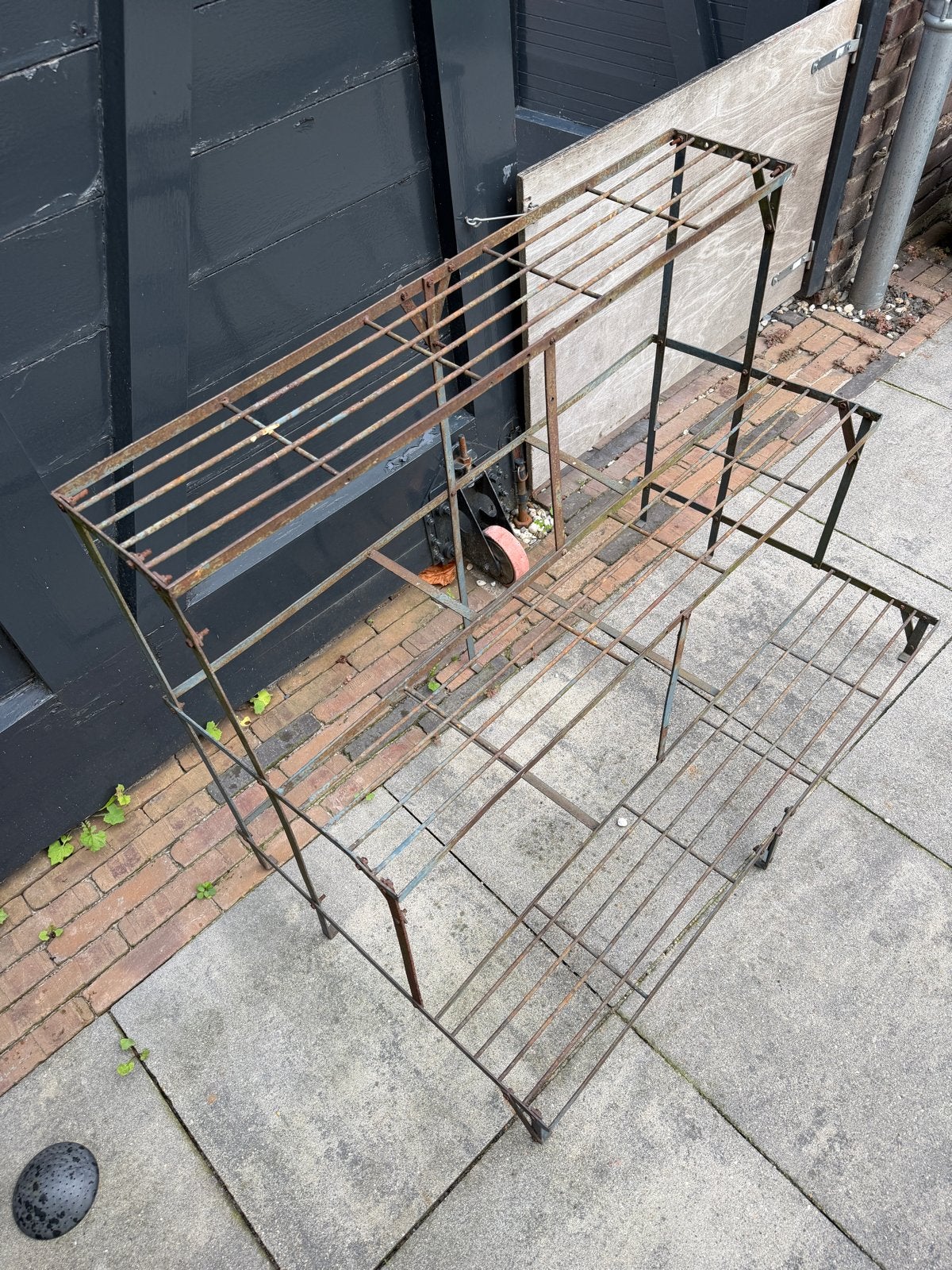 Vintage metalen rek voor bloempotten - roestige look, Ophalen, Gebruikt, 100 cm of meer, Binnen