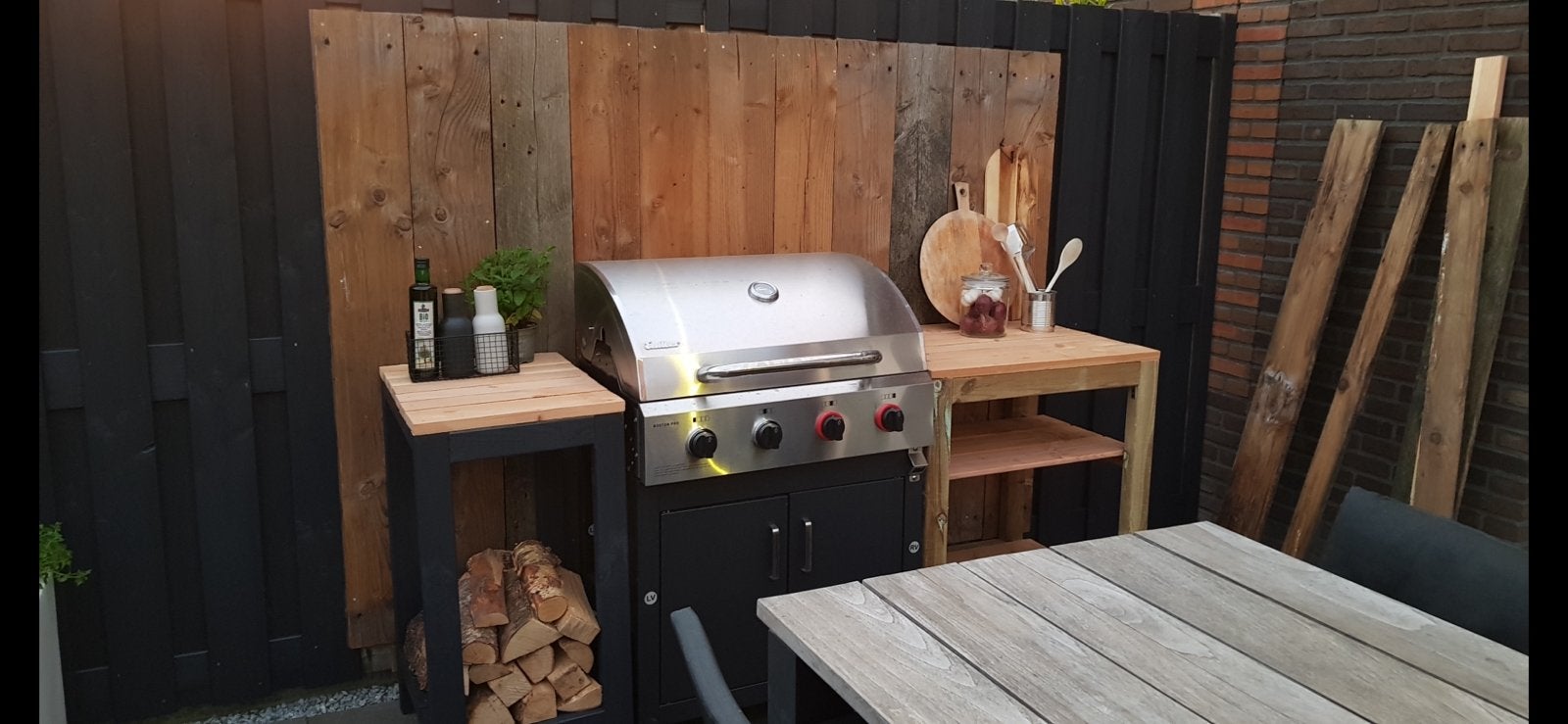 Gas bbq, Tuin en Terras, Ophalen, Zo goed als nieuw, 2 zitplaatsen