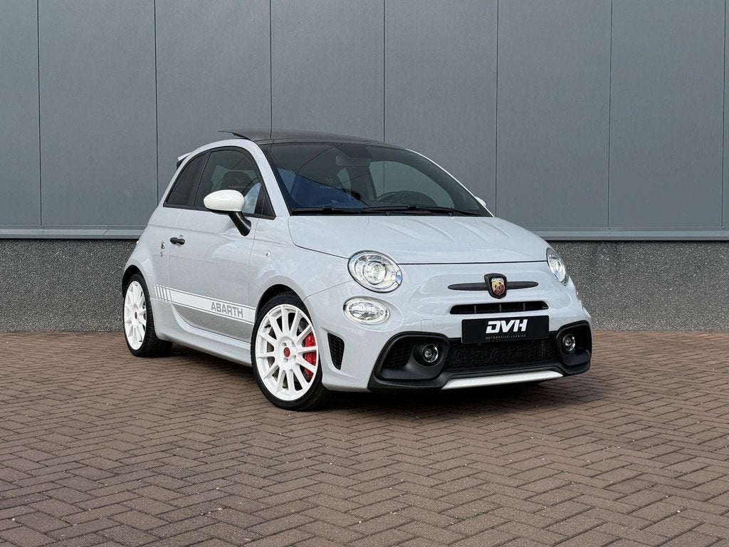 Abarth 695 1.4 T-Jet Esseesse PANO | BEATS | AKRA, Auto's, Abarth, Voorwielaandrijving, Gebruikt, Euro 6, 4 cilinders