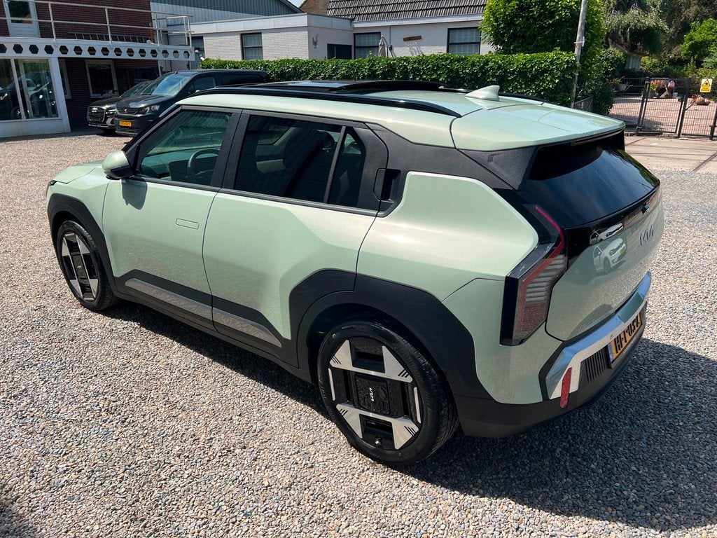 Kia EV3 Plus Advanced 81.4 kWh 605 KM PANO.HARMAN-KARDON.NAP, Auto's, Kia, Gebruikt, Adaptive Cruise Control, Grijs, 204 pk