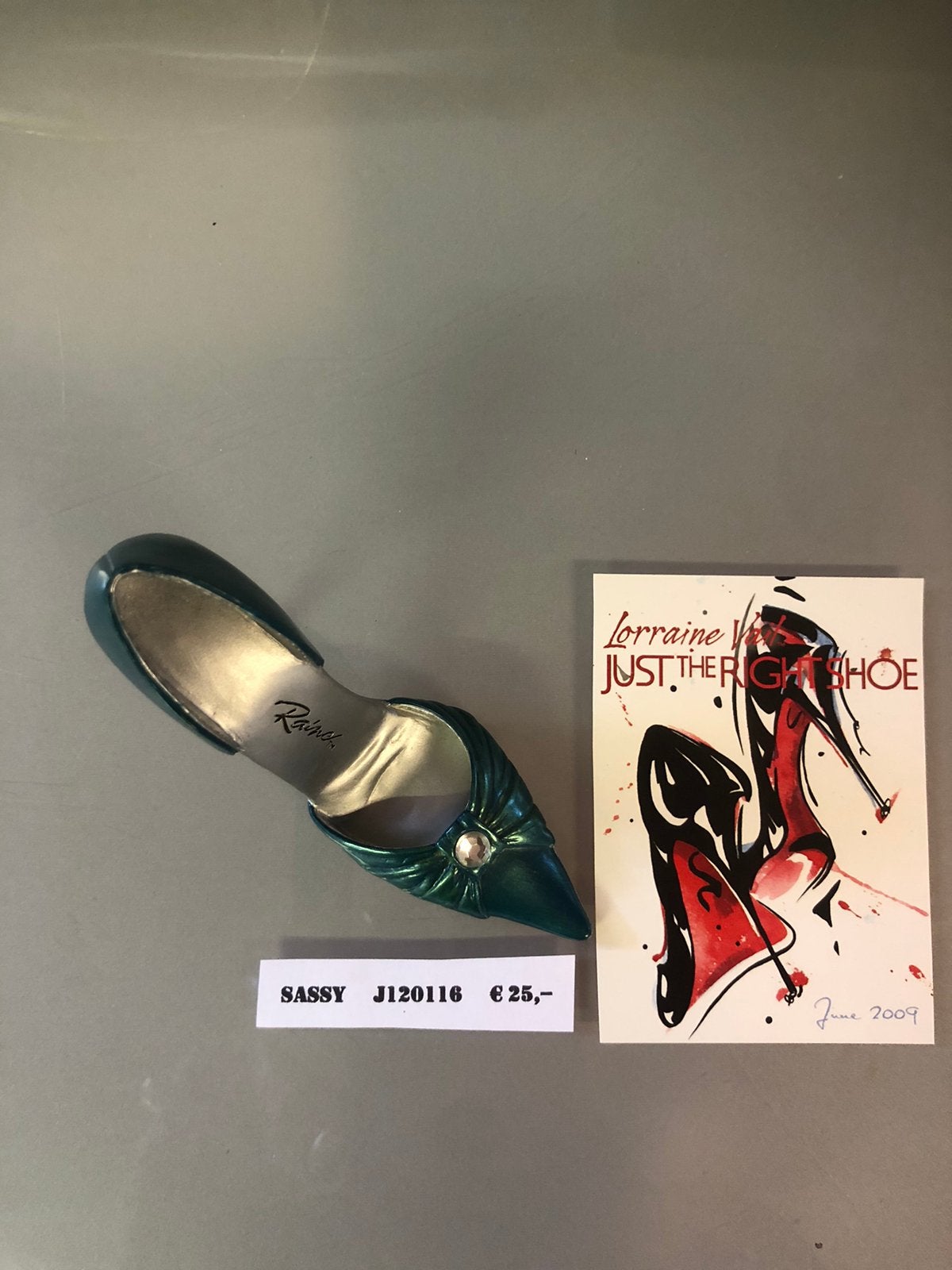 Just the right shoe, Ophalen of Verzenden, Zo goed als nieuw
