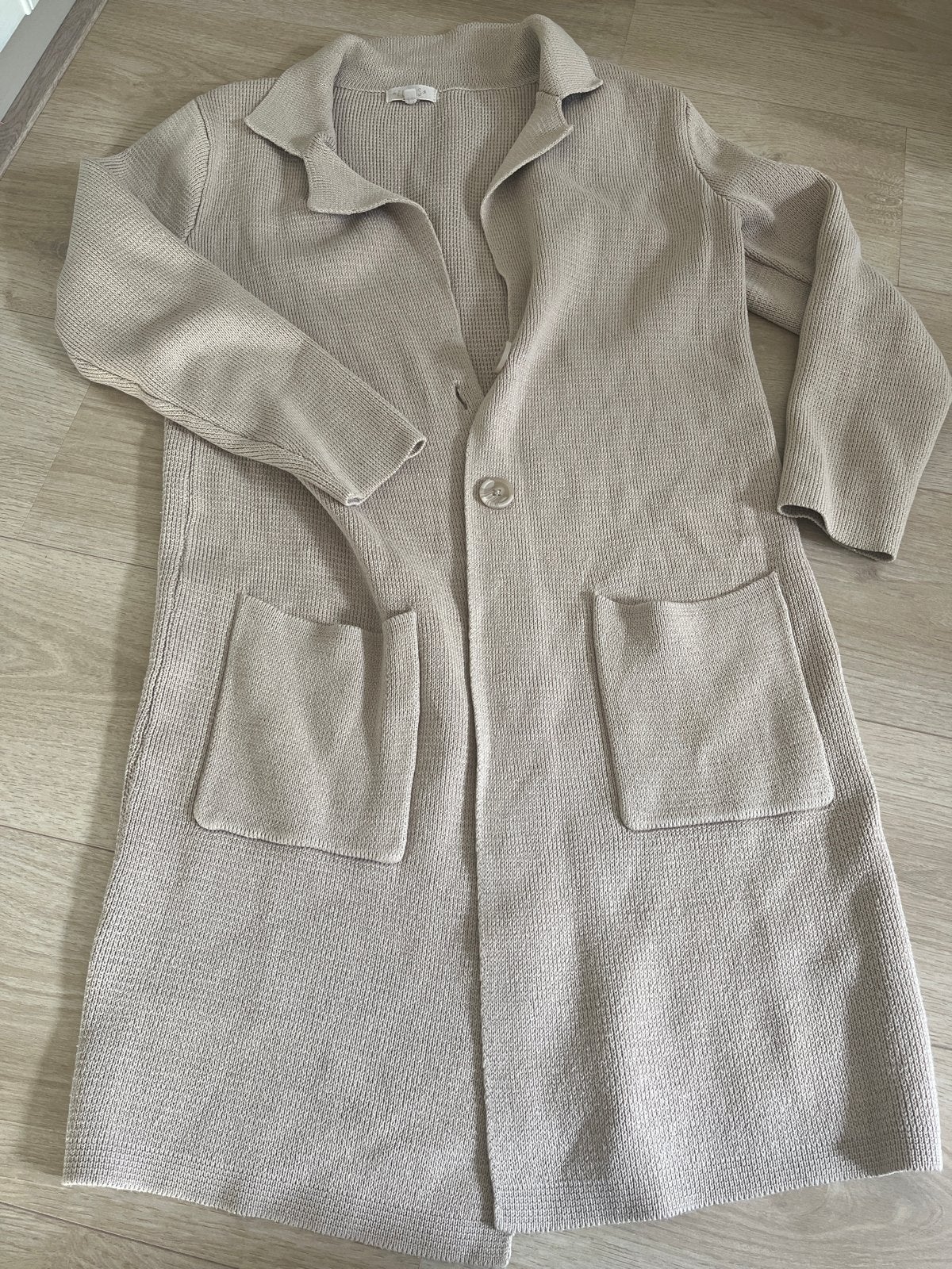 Zusss vest maat S, Ophalen of Verzenden, Zo goed als nieuw, Maat 36 (S), Beige