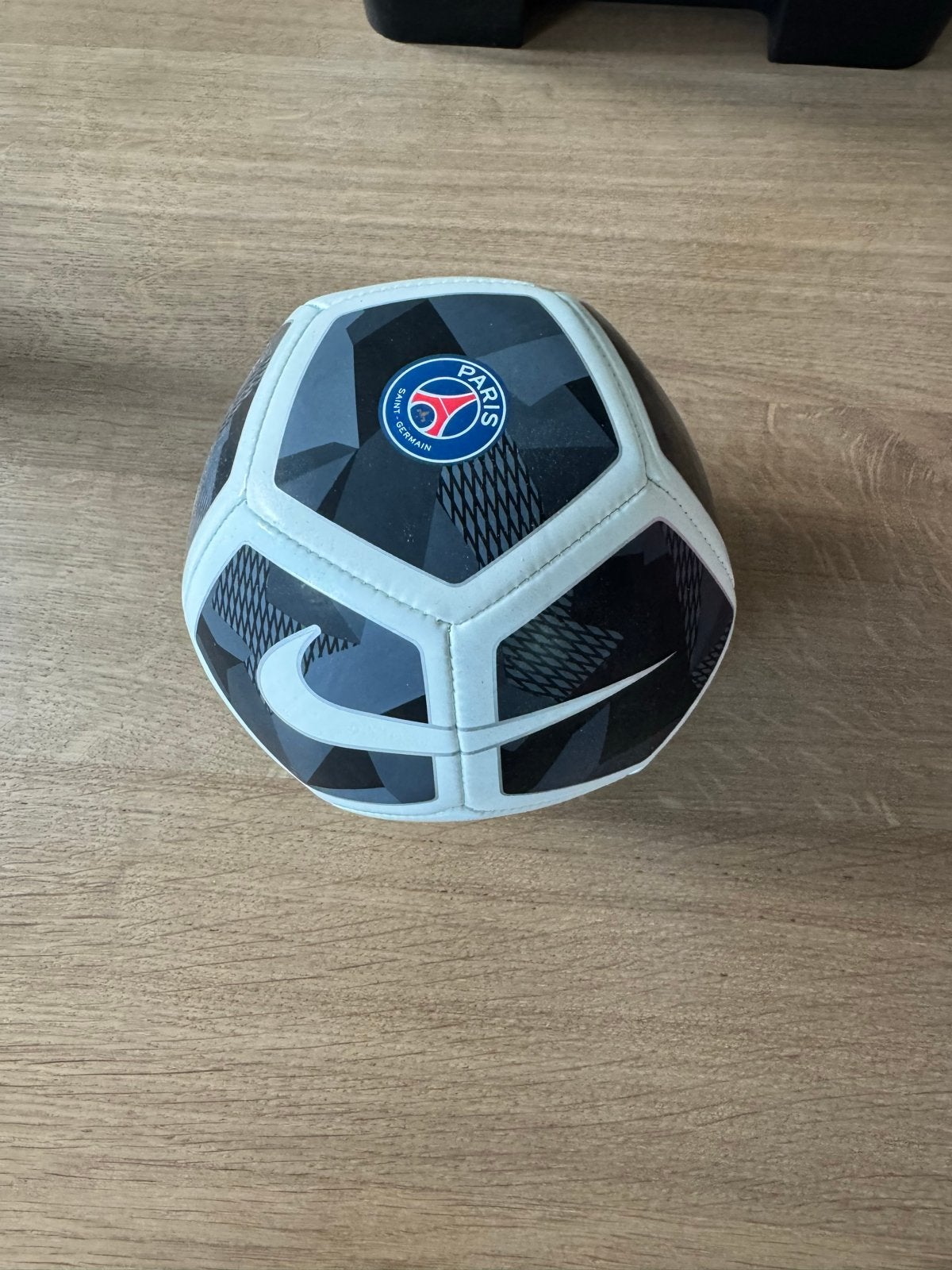 Handbal nike paris saint-germain size 1, Ophalen of Verzenden