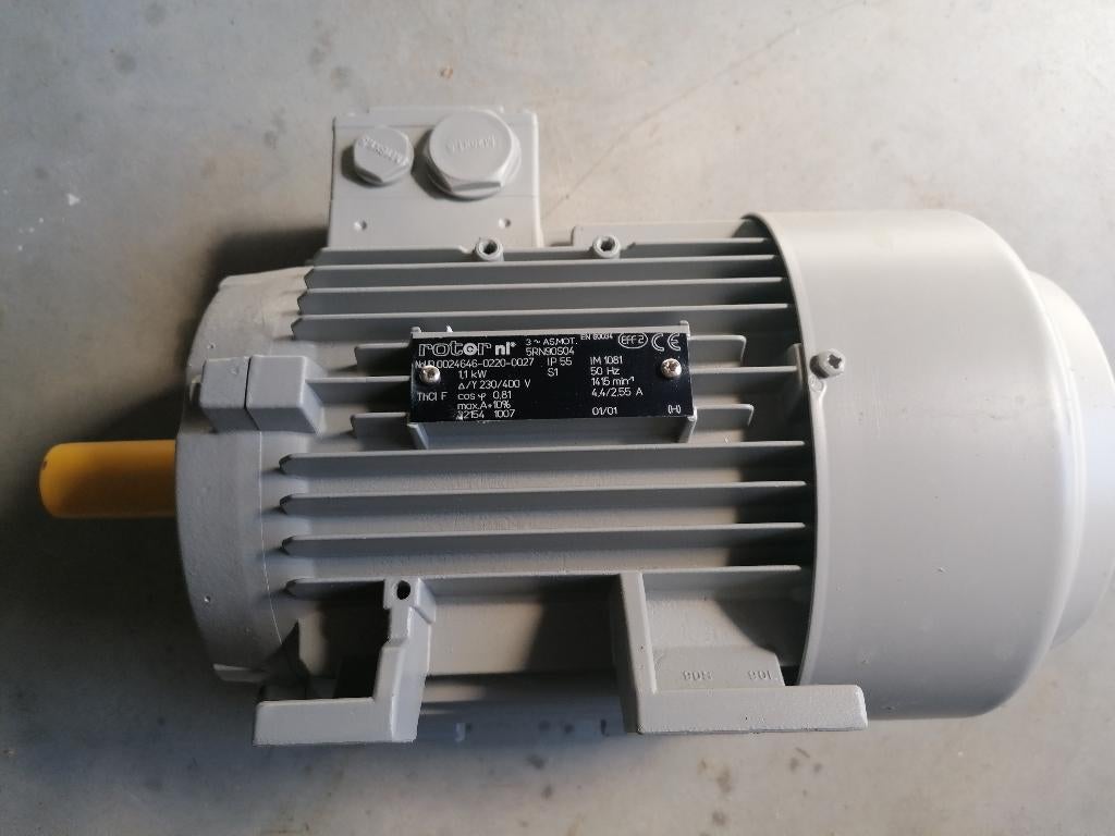 Electro motoren, Ophalen, Zo goed als nieuw