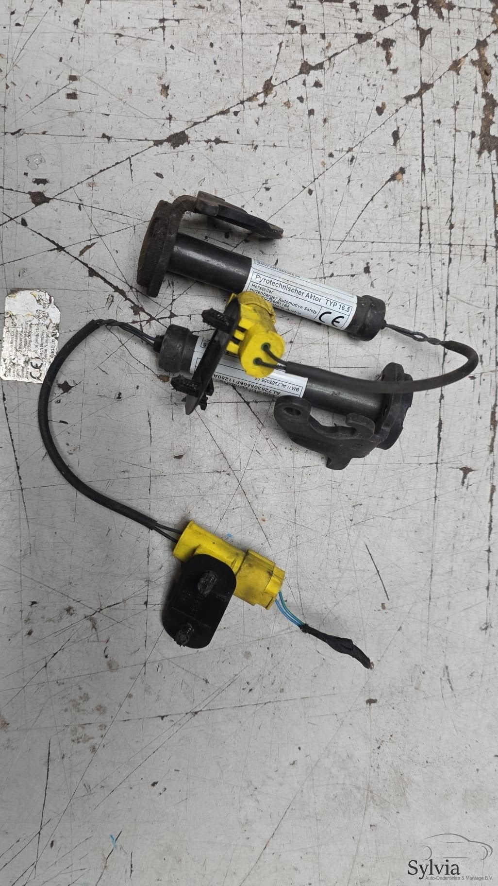 Slot actuator motorkap passief links en rechts BMW 5 / 6 / 7, Gebruikt, -, -, Ophalen of Verzenden