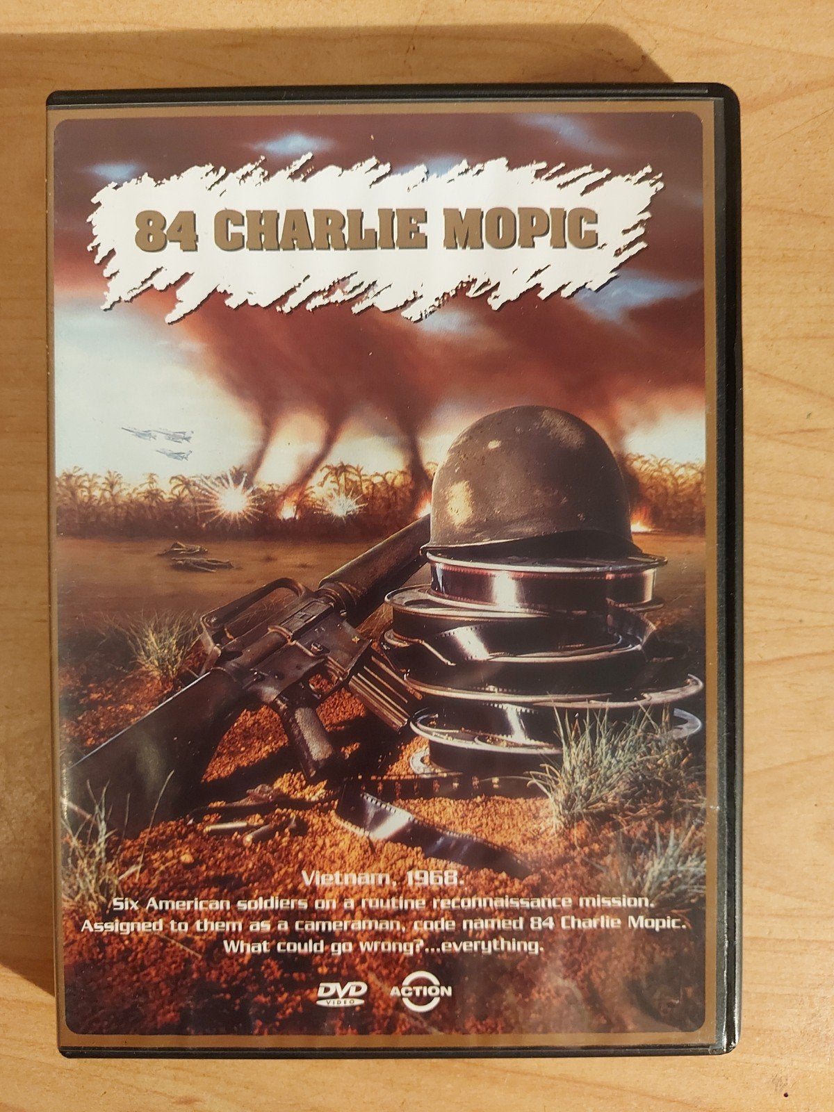 84 Charlie Mopic - oorlog vietnam, Cd's en Dvd's, Alle leeftijden, Ophalen of Verzenden, Zo goed als nieuw, Oorlog