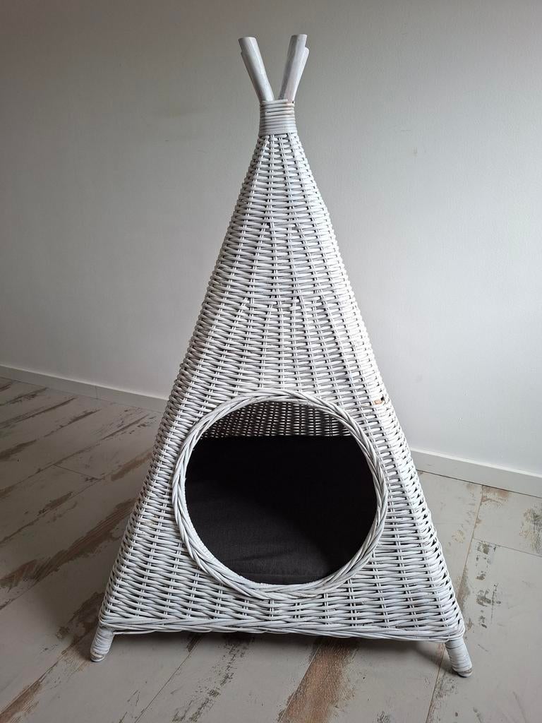 Rotan Kattemand, Ophalen, Zo goed als nieuw