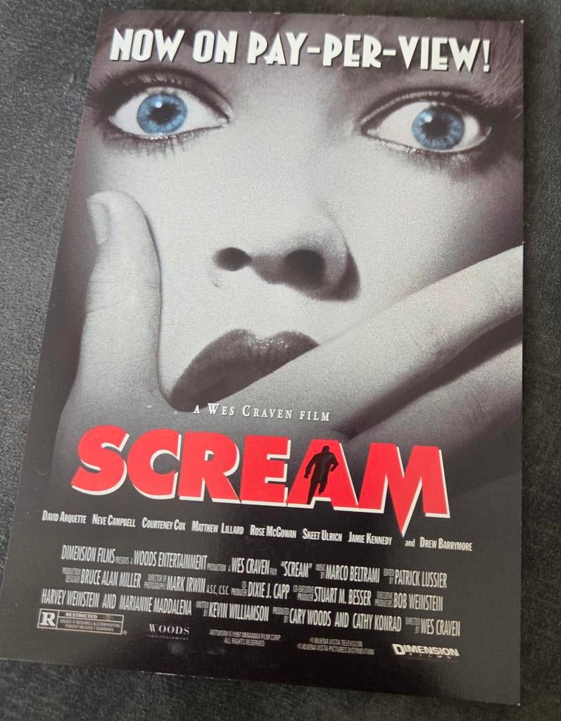 Scream - 1996, Verzamelen, Ansichtkaarten | Themakaarten, Ongelopen, 1980 tot heden, Sterren en Beroemdheden, Verzenden