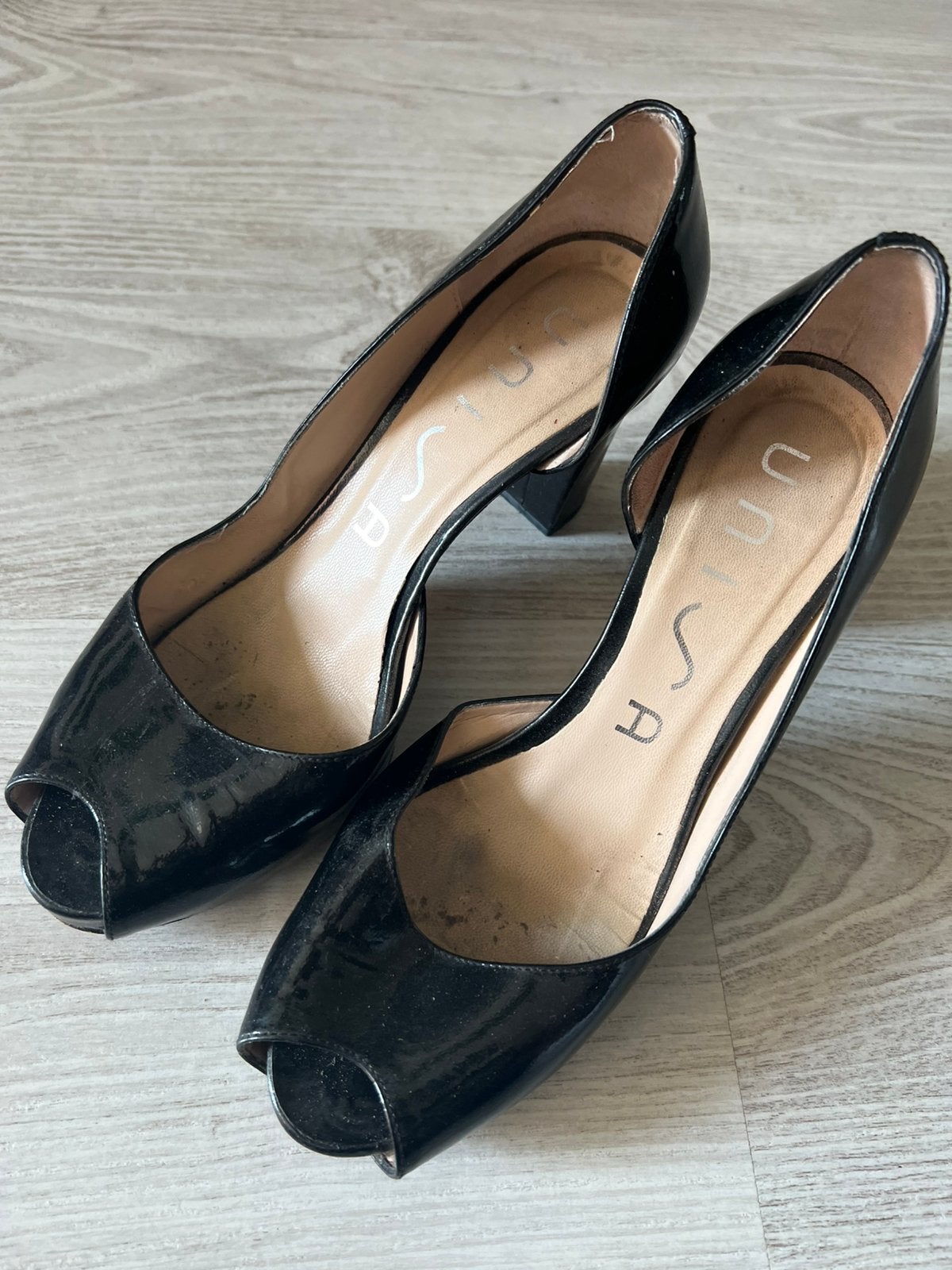 Unisa lak pumps, Kleding | Dames, Schoenen, Pumps, Zwart, Ophalen of Verzenden, Gedragen