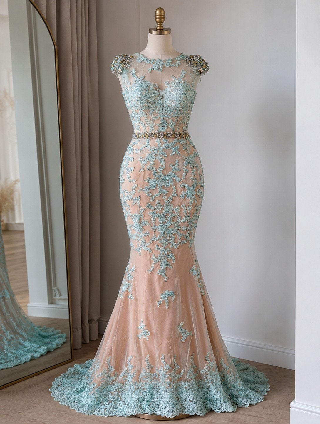 Luxe Mermaid Avondjurk/Abiya handgemaakt mint/nude, Ophalen of Verzenden, Zo goed als nieuw, Maat 36 (S), Groen