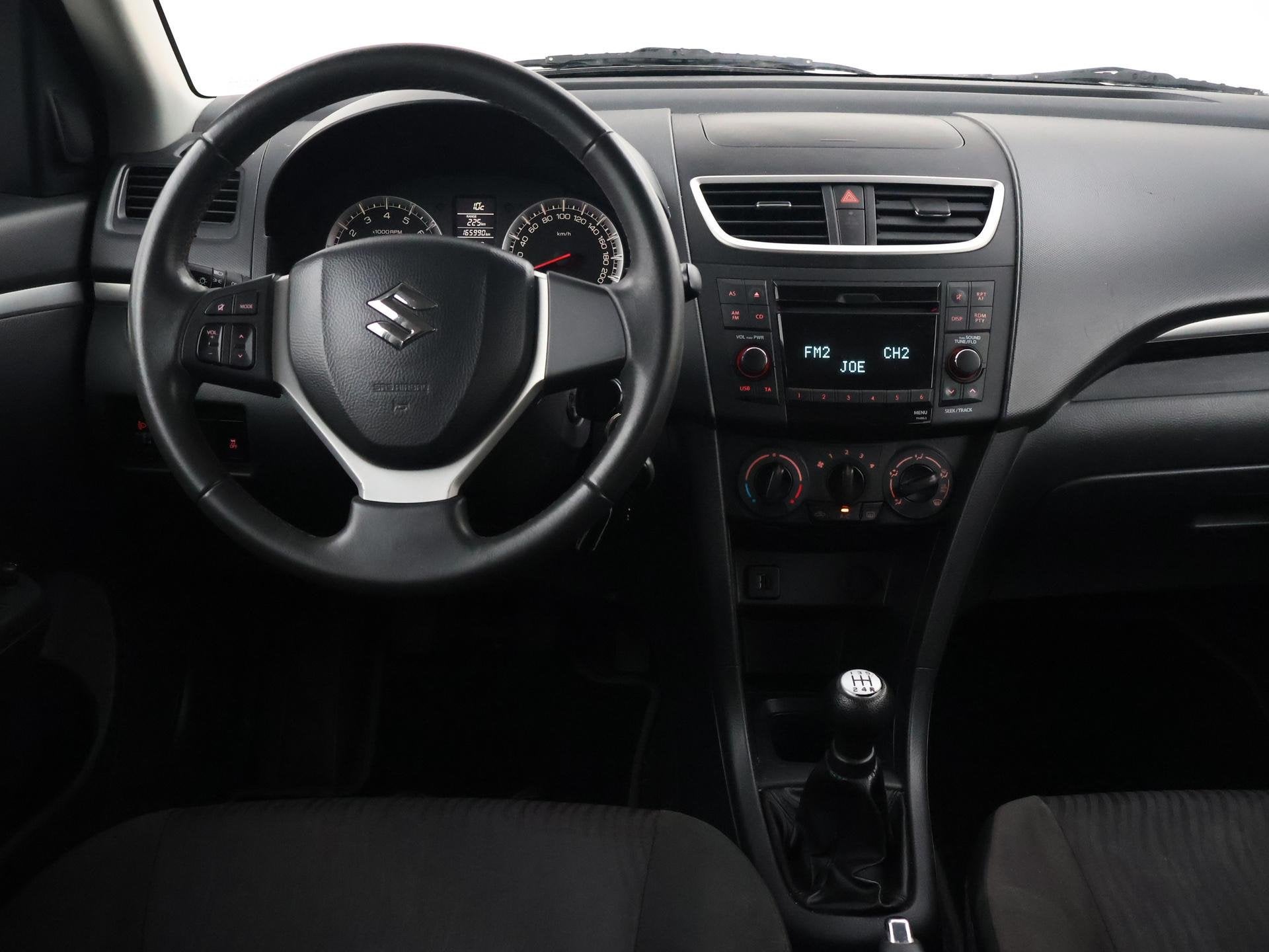 Suzuki Swift 1.2 SPORT-LINE 5-DEURS + 17 INCH LMV | STOELVER, Voorwielaandrijving, Stof, Gebruikt, 4 cilinders