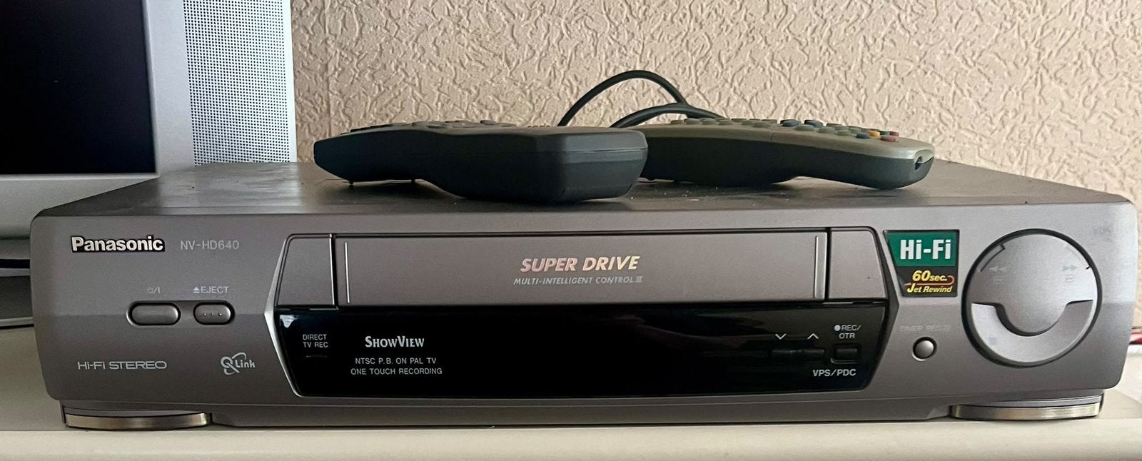 Videorecorder speler met Televisie en afstandsbedieningen, Ophalen of Verzenden, Gebruikt, VHS-speler of -recorder