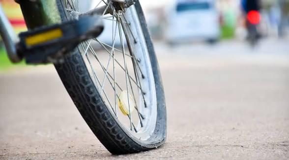 Bandenplakservice Driebruggen, Fietsen en Brommers, Ophalen, Zo goed als nieuw