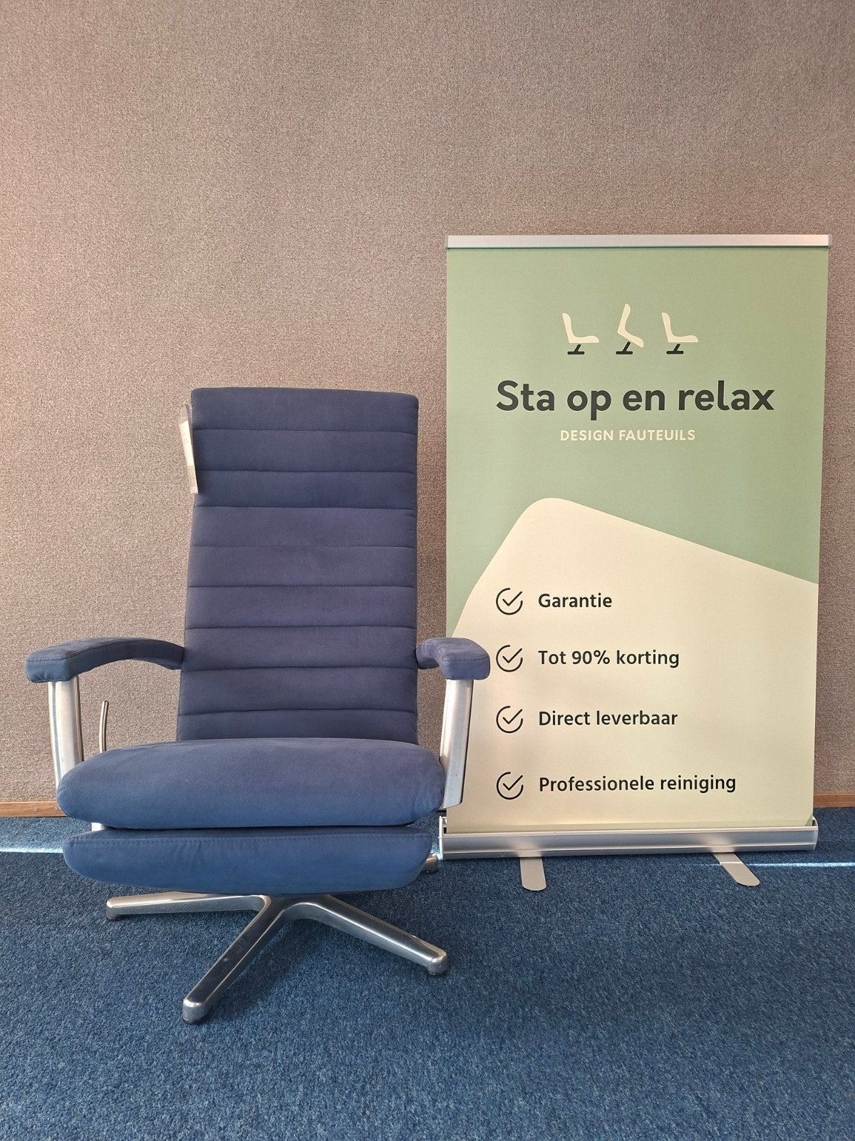 Handmatige relax fauteuil Prominent Twist Zo goed als nieuw, Hoofdstraat 60 Schijndel, Ophalen of Verzenden, Zo goed als nieuw
