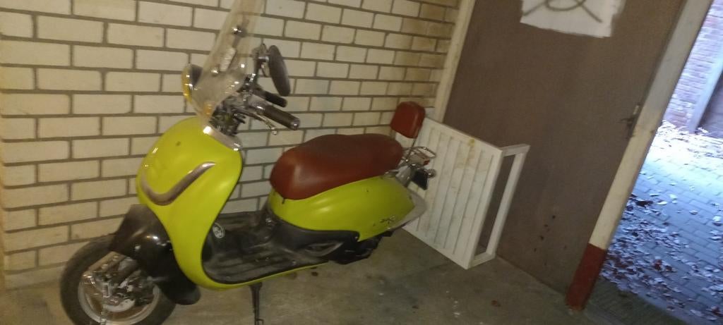 Fosti retro snorscooter 2010, Ophalen of Verzenden, Benzine, Overige merken