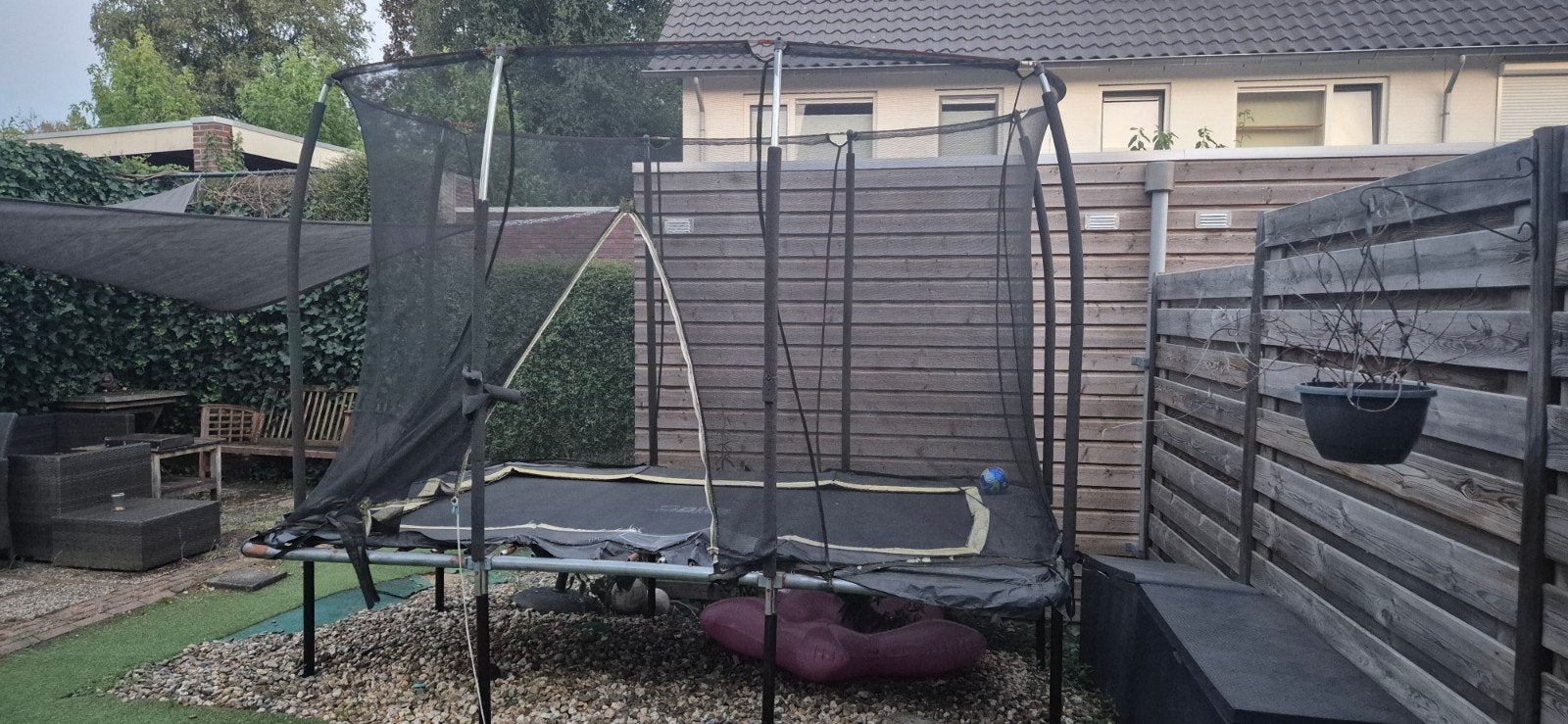 GRATIS: Salta Trampoline is uitgegraven!!!, Ophalen, Gebruikt