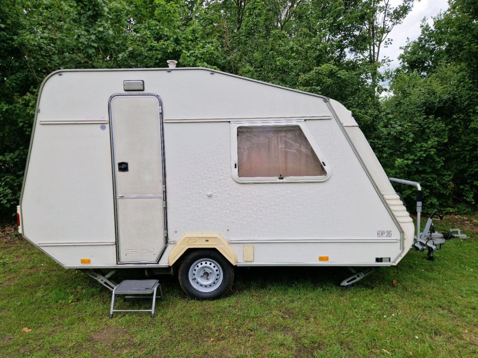 Kip de luxe kl 35, Treinzit, Particulier, Luifel, 500 - 750 kg