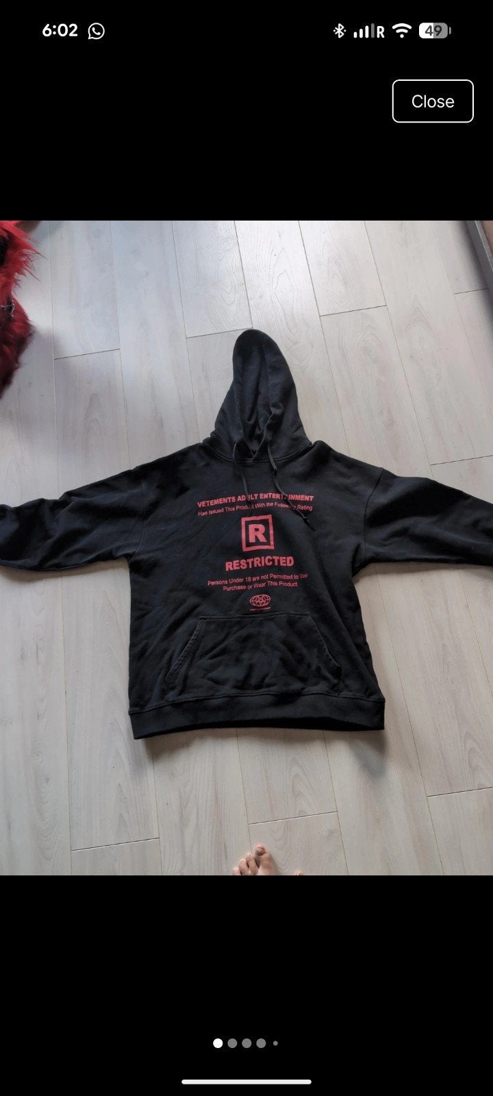 Vetements Restricted Hoodie Zwart/Rood Maat XL, VETEMENTS, Zwart, Maat 56/58 (XL), Ophalen of Verzenden