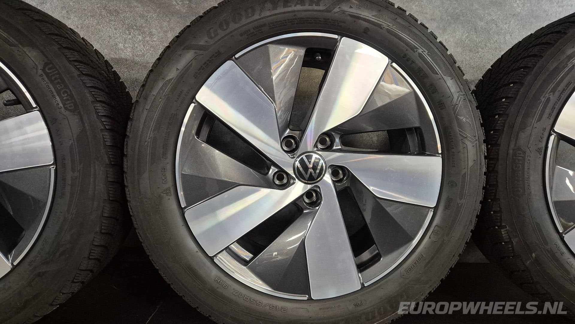 17 inch VW Passat B9 B8 Bologna velgen winterbanden, -, -, Banden en Velgen, 17 inch