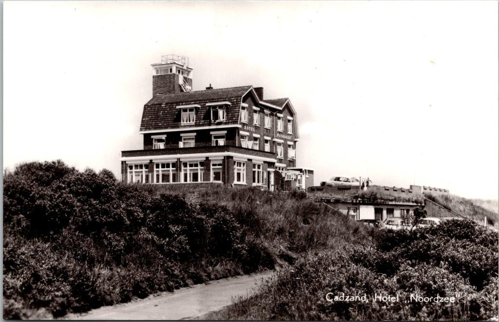 Hotel Noordzee Cadzand (1978) 2x, Verzenden, 1960 tot 1980, Gelopen, Zeeland