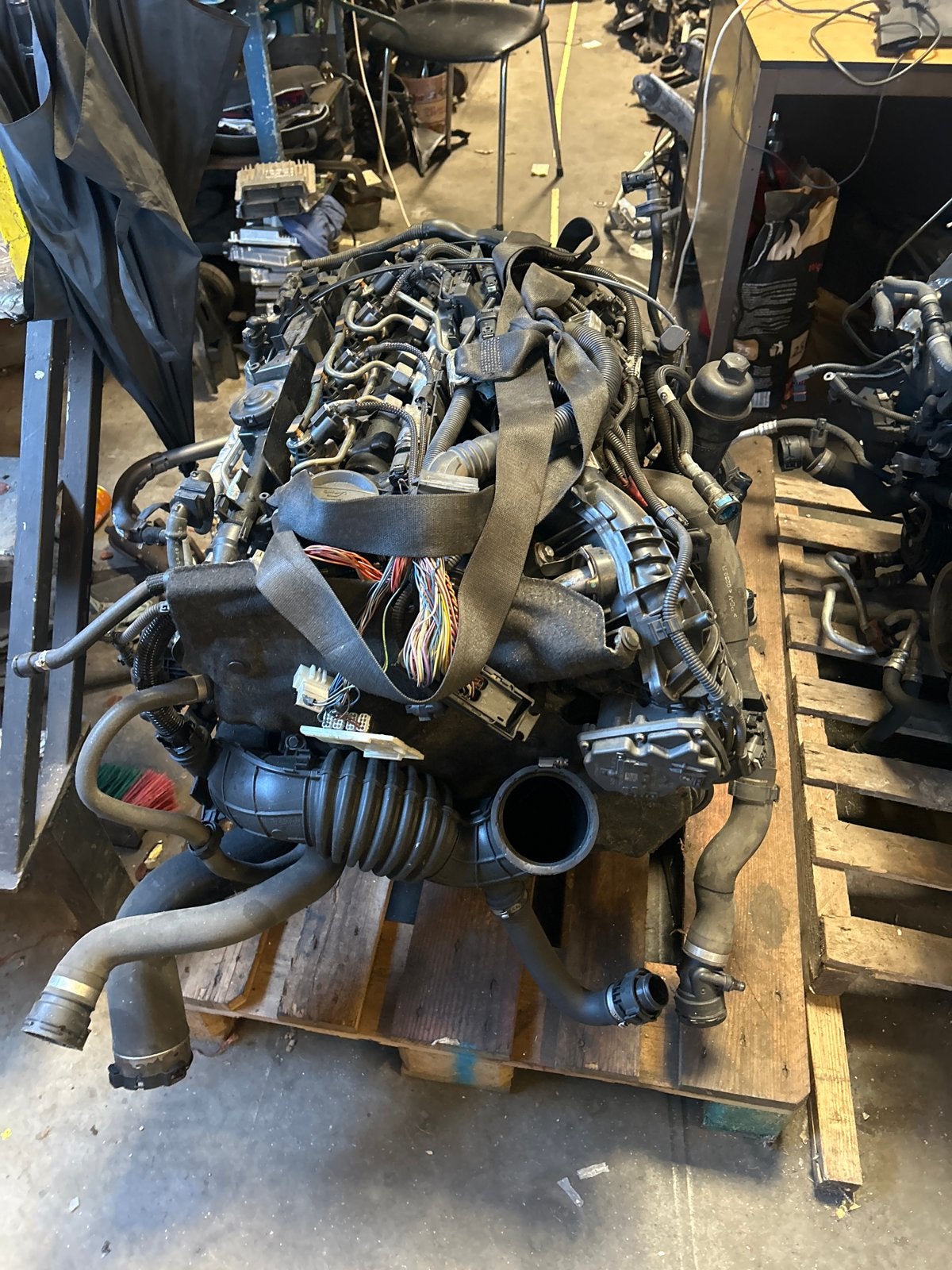 BMW B47D20C Motor met versnellingsbak, Ophalen of Verzenden, Gebruikt, BMW