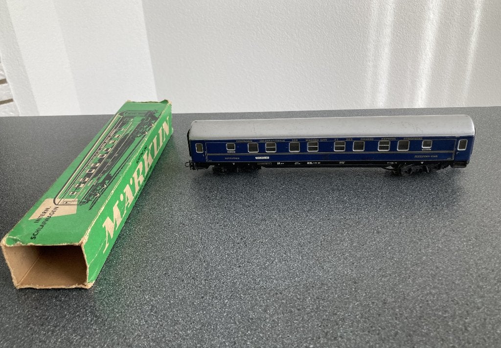 Märklin 4581 slaapwagon internationaal in OVP, Wisselstroom, Wagon, Ophalen of Verzenden, Zo goed als nieuw