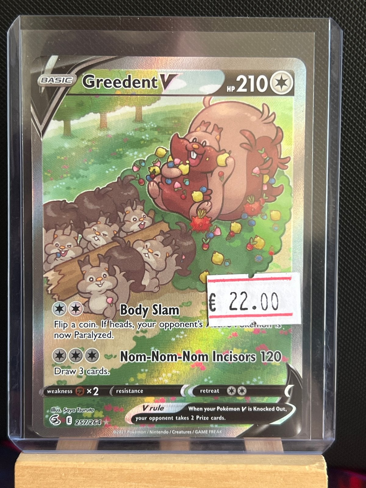 Greedent V Pokémon kaart (257/264) - Zo goed als nieuw, Ophalen of Verzenden, Zo goed als nieuw, Losse kaart, Foil