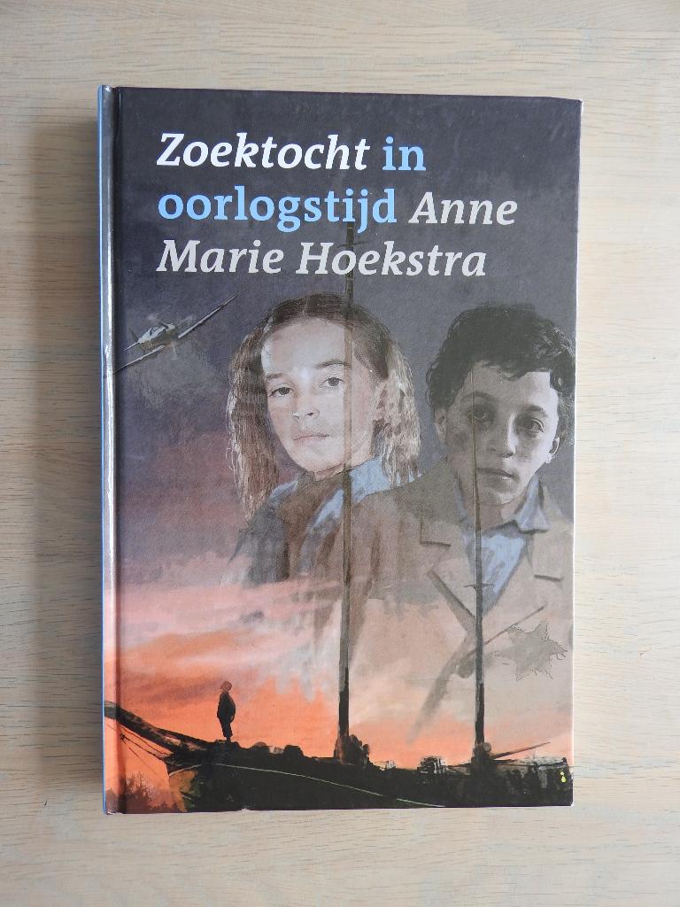 Zoektocht in oorlogstijd - Anne Marie Hoekstra, Boeken, Oorlog en Militair, Ophalen of Verzenden, Tweede Wereldoorlog, Zo goed als nieuw