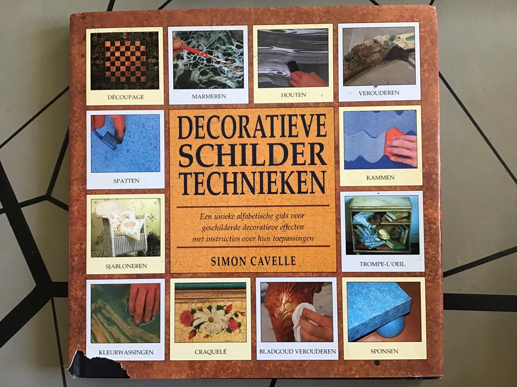 Boek over Decoratieve schildertechnieken, Ophalen of Verzenden, Gelezen