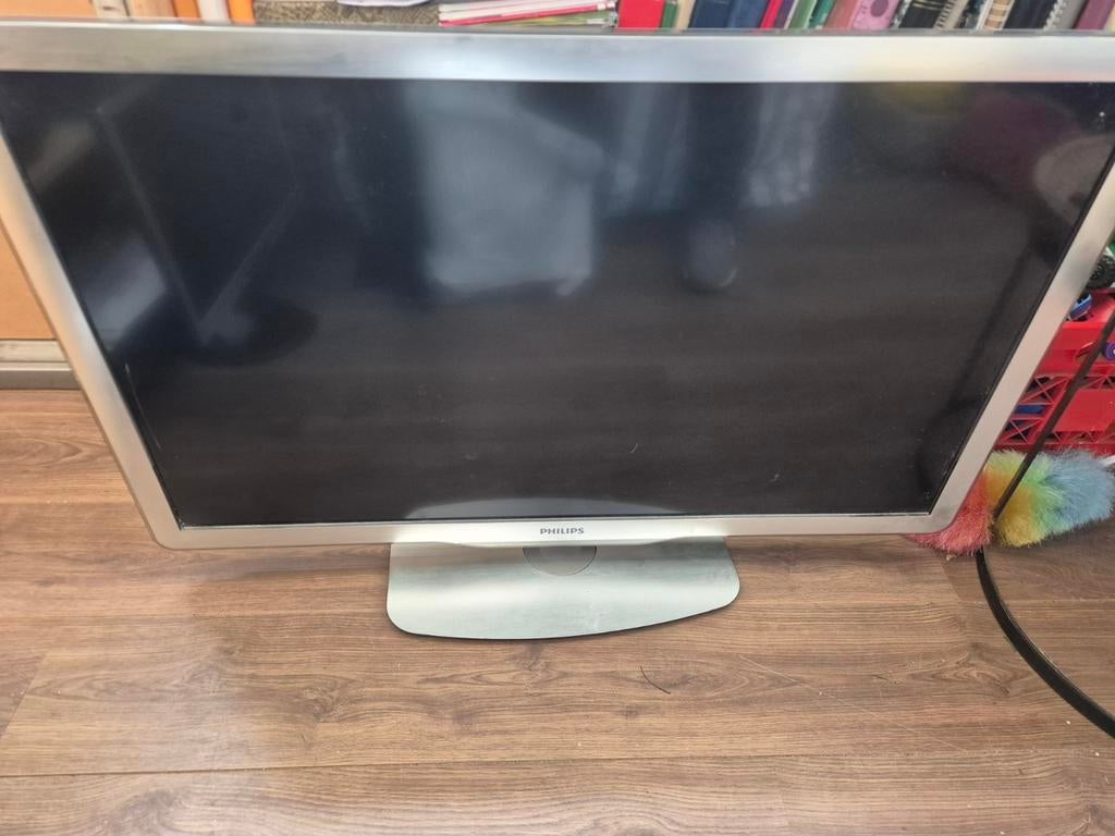Philips 42PFL7675H/12 TV - Klein krasje, werkt perfect, Ophalen of Verzenden