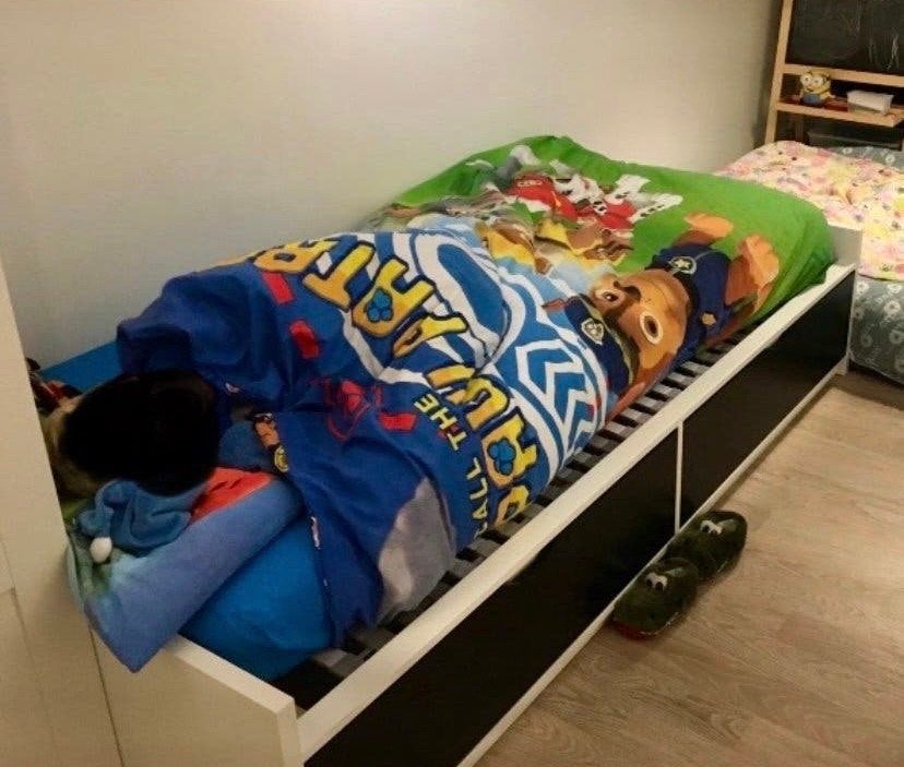 Flaxa Eenpersoonsbed met lades en lattenbodem, Huis en Inrichting, Ophalen, Gebruikt, 90 cm, Eenpersoons