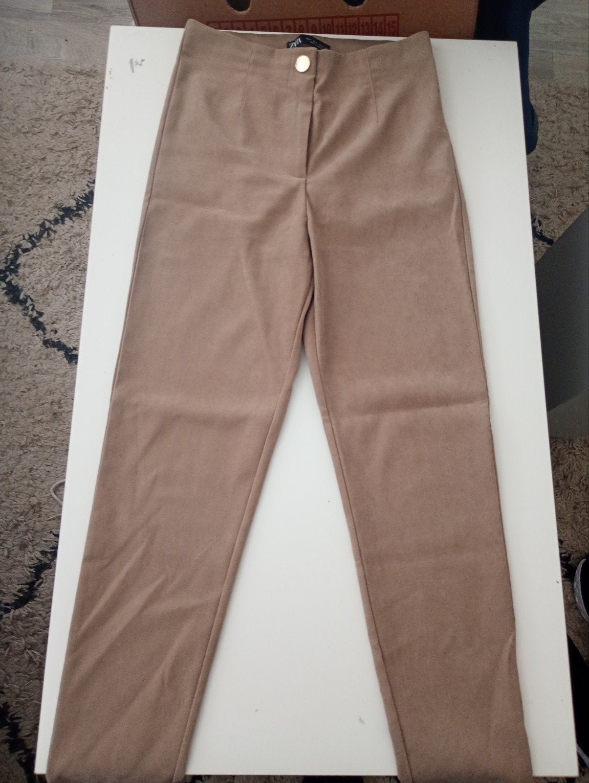 Zara broek maat S, beige, nieuw, Nieuw, Ophalen of Verzenden, Maat 36 (S), Lang