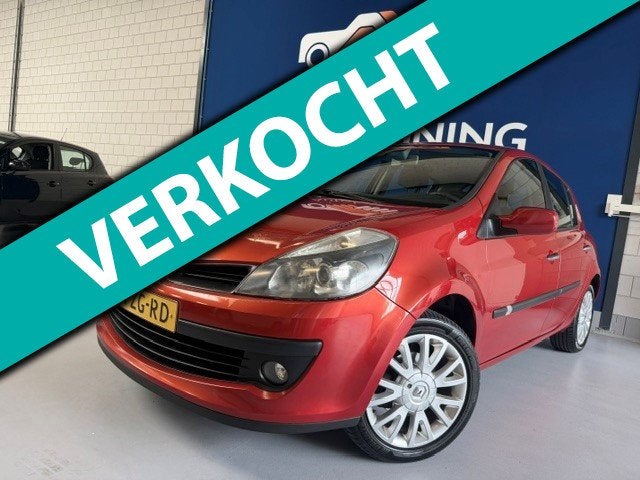 Renault Clio 1.6-16V Dynamique S,bj.2008,rood,5 deurs,NAP me, Voorwielaandrijving, Gebruikt, 4 cilinders, Leder en Stof