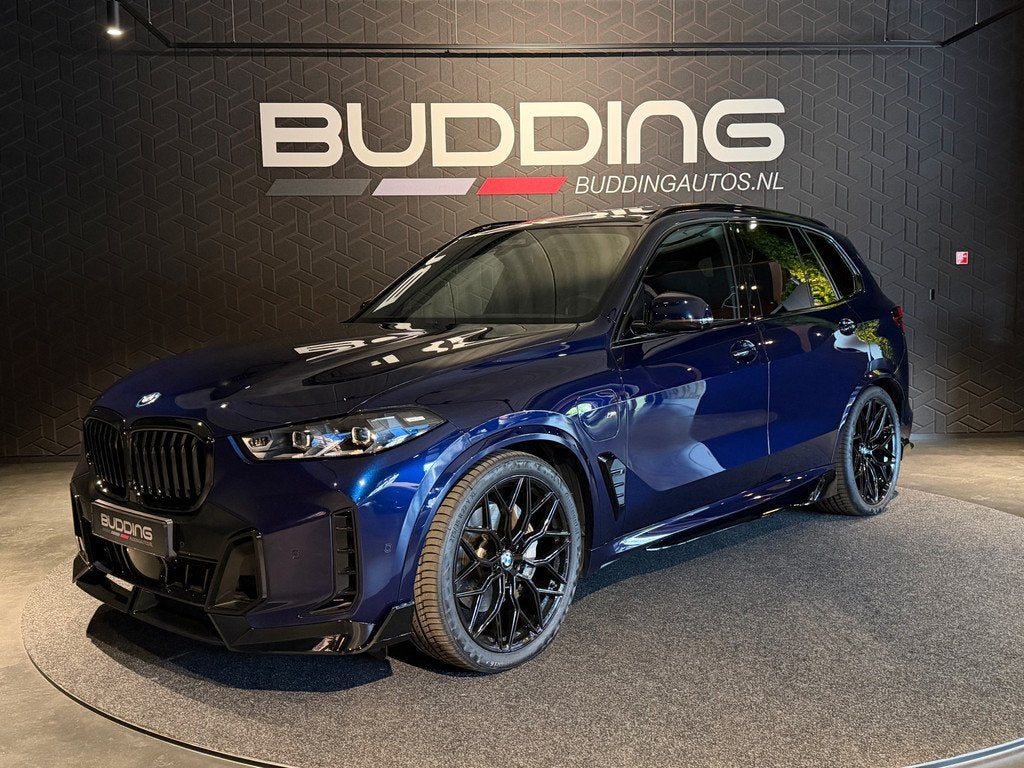 BMW X5 xDrive50e | M-performance | 22 '' | Pano | Head-up, Gebruikt, 2395 kg, Blauw, Leder