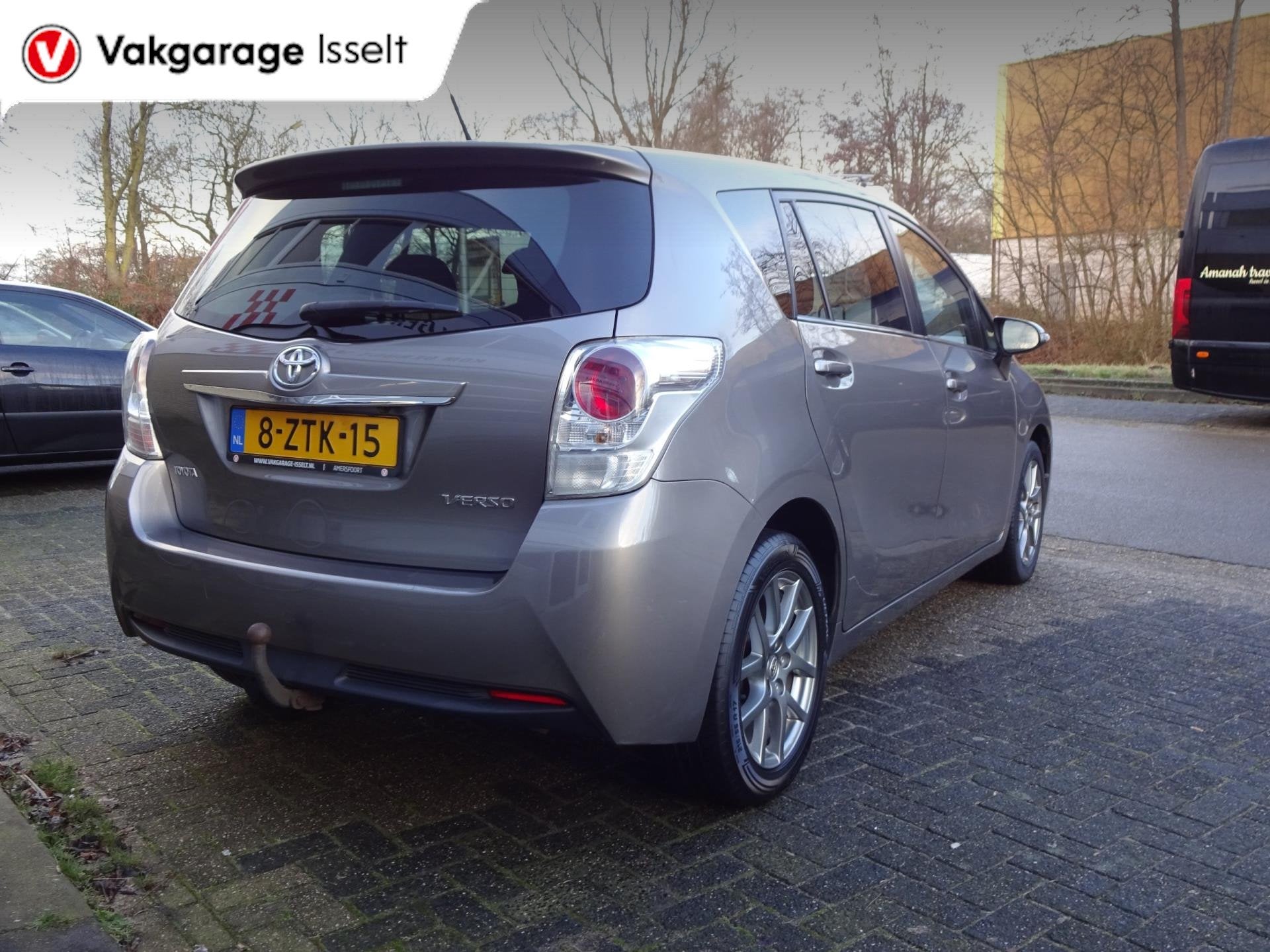 Toyota Verso 1.8 VVT-i Business, Auto's, Euro 5, Gebruikt, 4 cilinders, Bruin