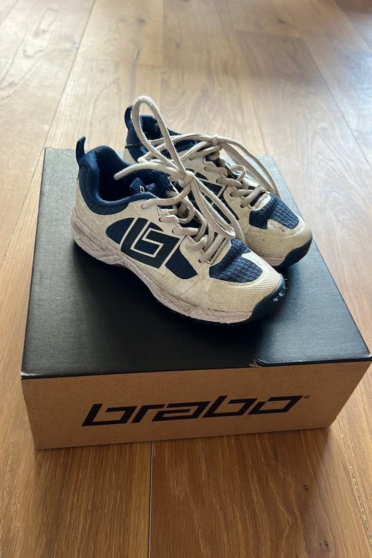 Hockeyschoenen maat 30, Sport en Fitness, Hockey, Ophalen of Verzenden, Gebruikt, Schoenen